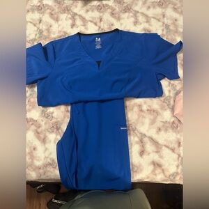 Dagacci scrub set